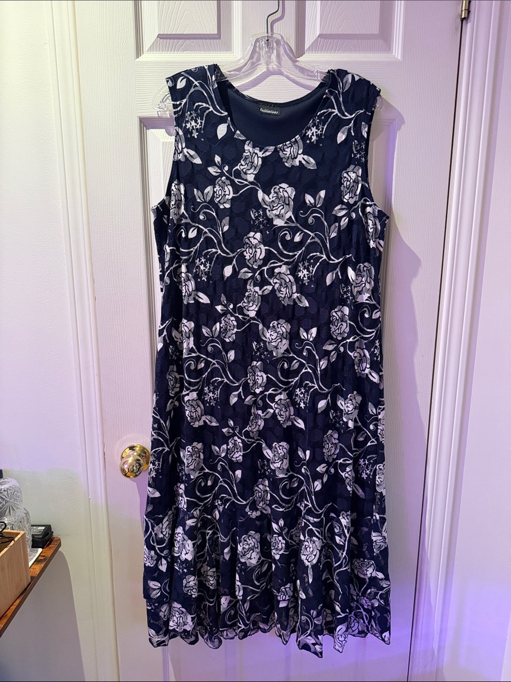 Black & White Floral Sleeveless Women's Dress